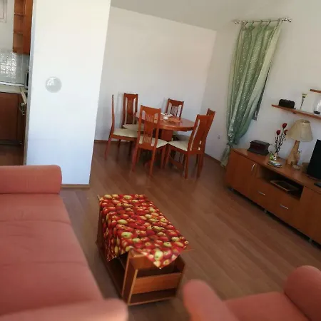 Apartman Zderic *